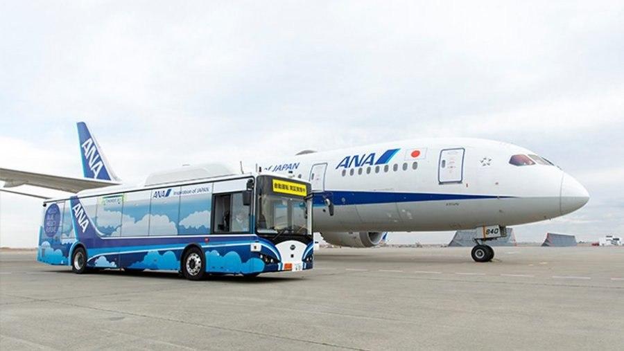 В Японии тестируют новый электробус для аэропортов