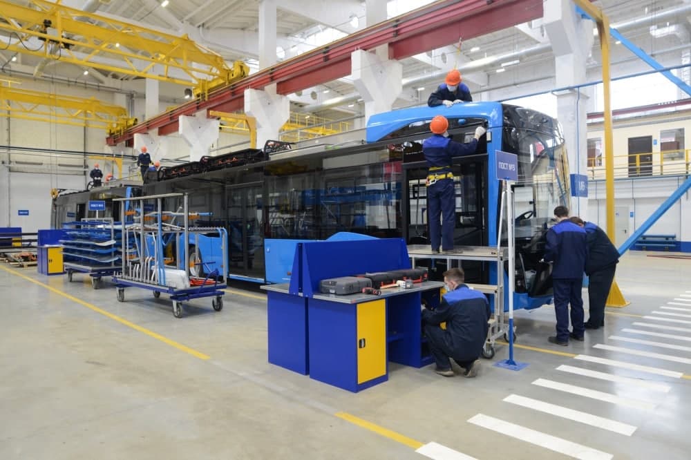КАМАЗ открыл центр по производству электробусов в Москве